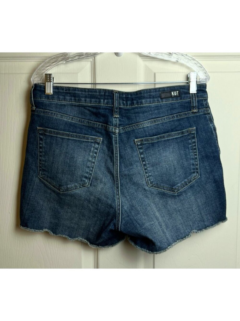 Kut from the Kloth Cutoff Gidget Jean Shorts - Picture 4 of 10